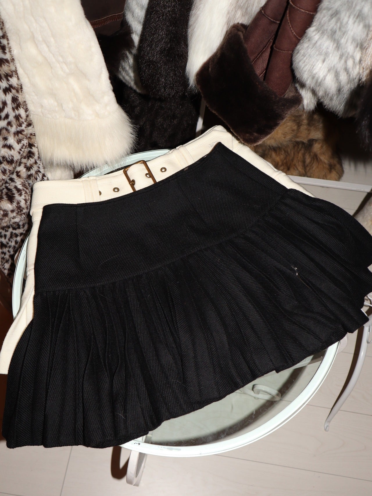 Classic Burberry pleated skirt