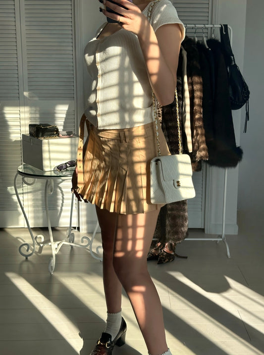 Vintage Burberry camel pleated skirt