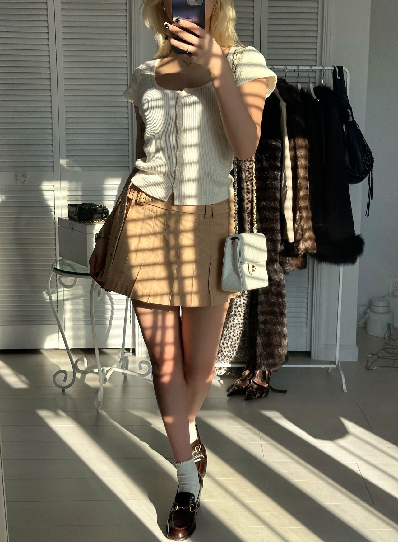 Vintage Burberry camel pleated skirt